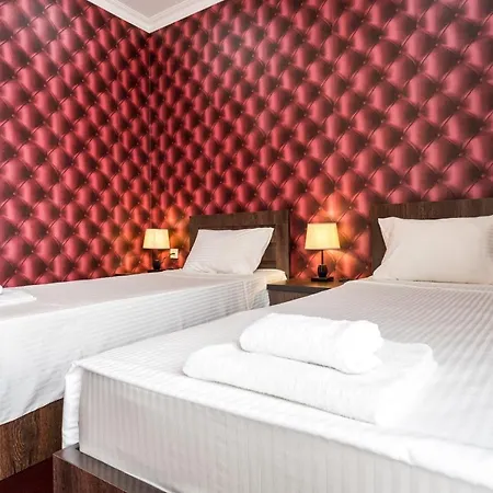 Hotel Georgian House à Koutaïssi Extérieur photo
