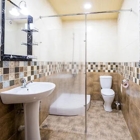 Hotel Georgian House à Koutaïssi Extérieur photo