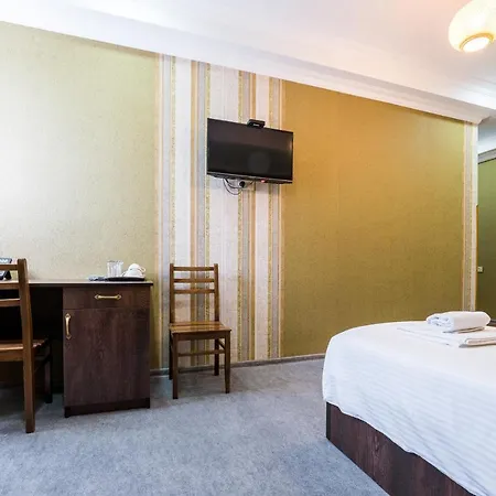 Hotel Georgian House à Koutaïssi Extérieur photo