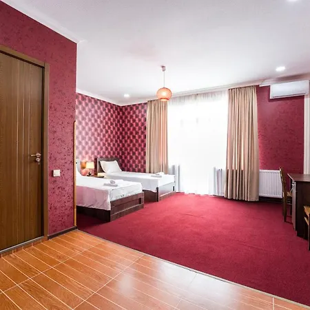 Hotel Georgian House à Koutaïssi Extérieur photo