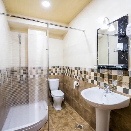 Hotel Georgian House à Koutaïssi Extérieur photo