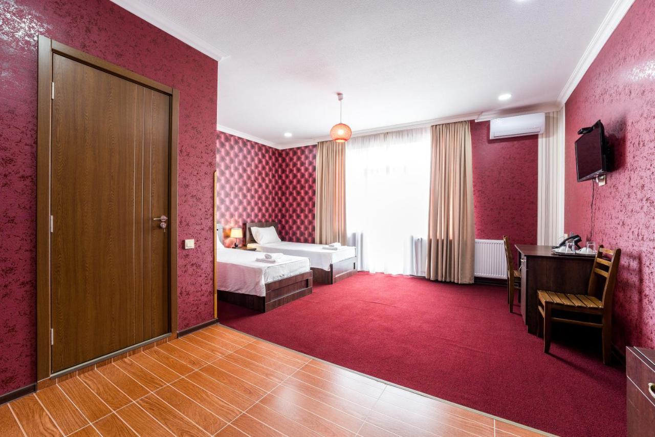 Georgian House *